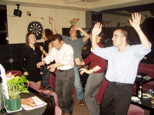 Puzzled in Tokyo: A karaoke bar tour in Ueno and Ropongi