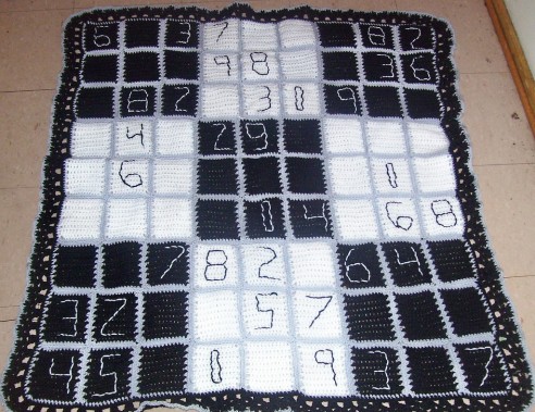 Sudoku knit by Lesalicious