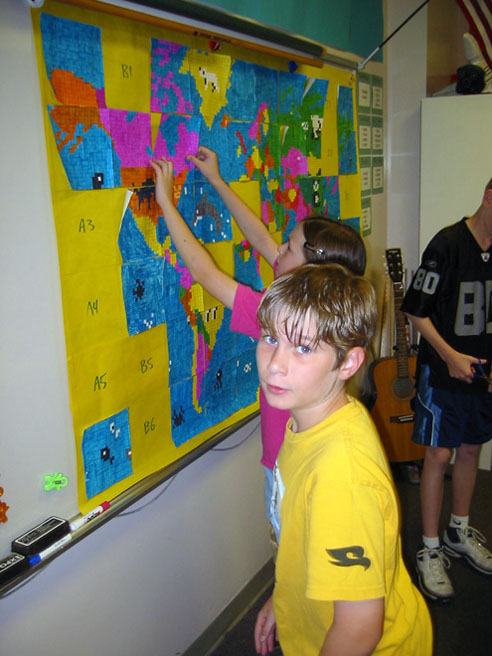 Creating the World in Four Schooldays