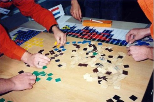 Solving Conceptis' Pic-a-Pix puzzle during WPC 2002 team competition (2)